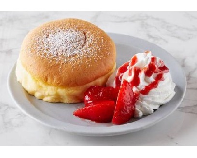 苺ホイップスフレパンケーキ（1個） - しっとりパンケーキ 恋するスフレ Pancake Souffle - ARM’S Delistation「アームスデリステーション」